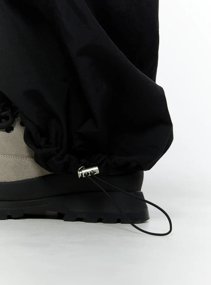 mens-relaxed-fit-cargo-pants-ia527