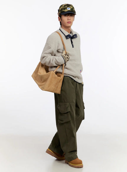 mens-wide-leg-cargo-pants-in524