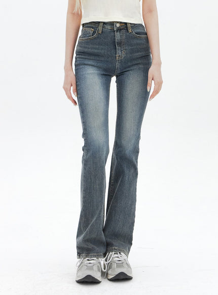 Dark Wash Bootcut Jeans BA320