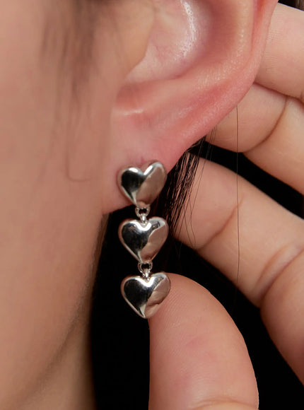 triple-drop-earrings-in528 / Silver