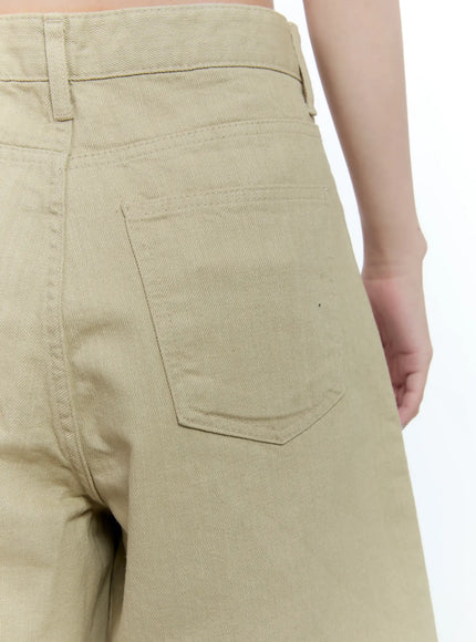 Wide-Leg Bermuda Shorts CG501