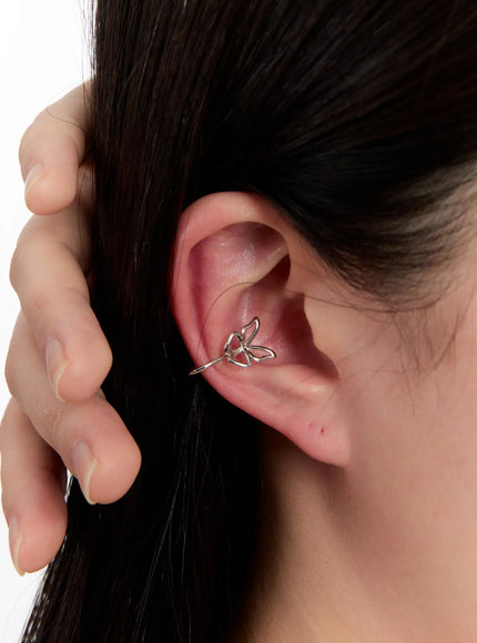 minimalist-ear-cuff-in528