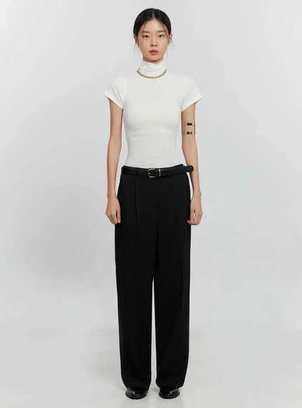 soft-knit-short-sleeve-top-is516