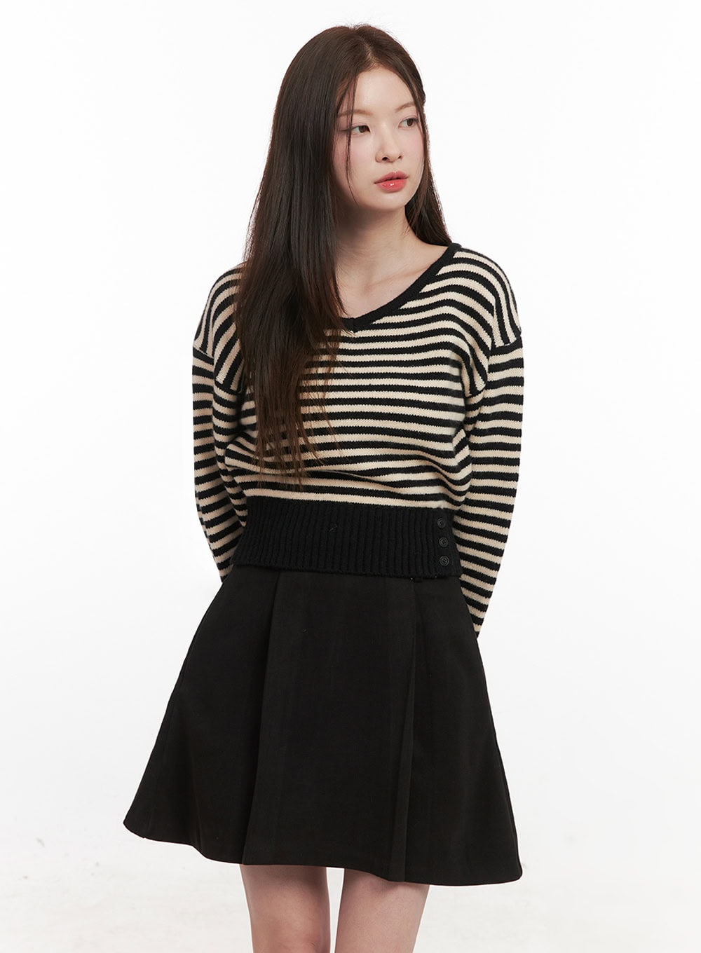 stripe-oversized-v-neck-sweater-if505