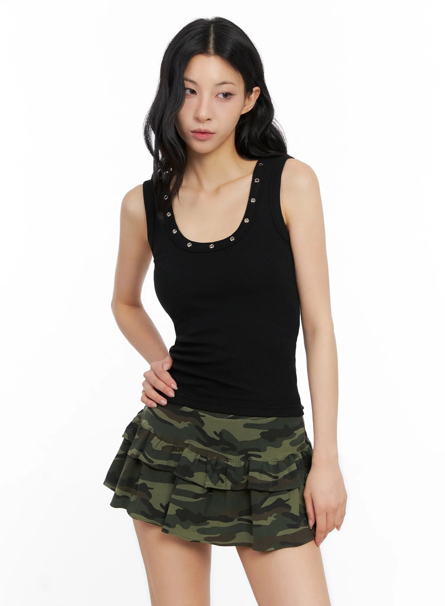 edgy-eyelet-tank-top-ig508