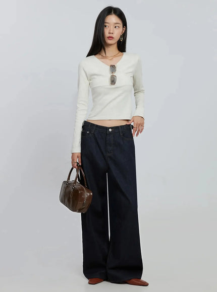 casual-v-neck-long-sleeve-top-io530