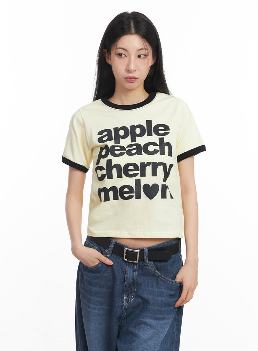 contrast-graphic-crop-top-iy529