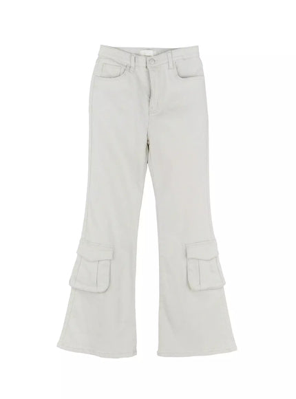 cargo-flared-pants-ig508