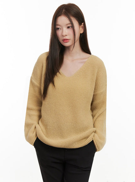 Relaxed-Fit V-Neck Sweater IF505