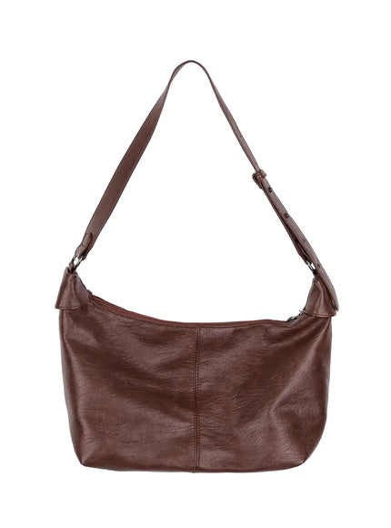 square-faux-leather-crossbody-bag-iy526