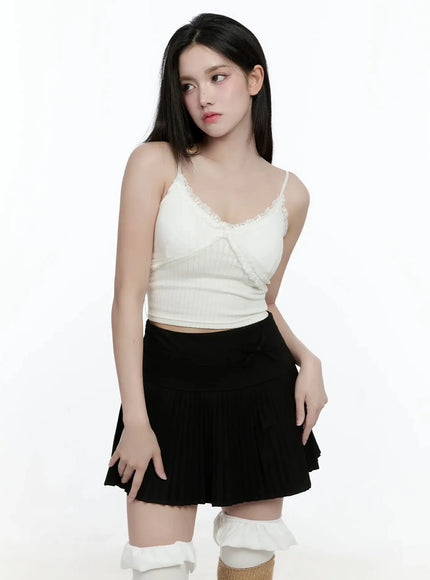 lace-trim-sleeveless-top-io527