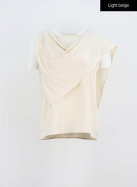flare-neck-sleeveless-blouse-iy331