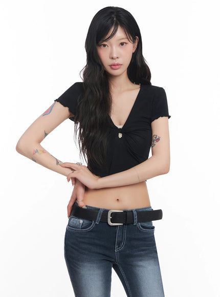 twisted-knot-short-sleeve-tee-ic503 / Black