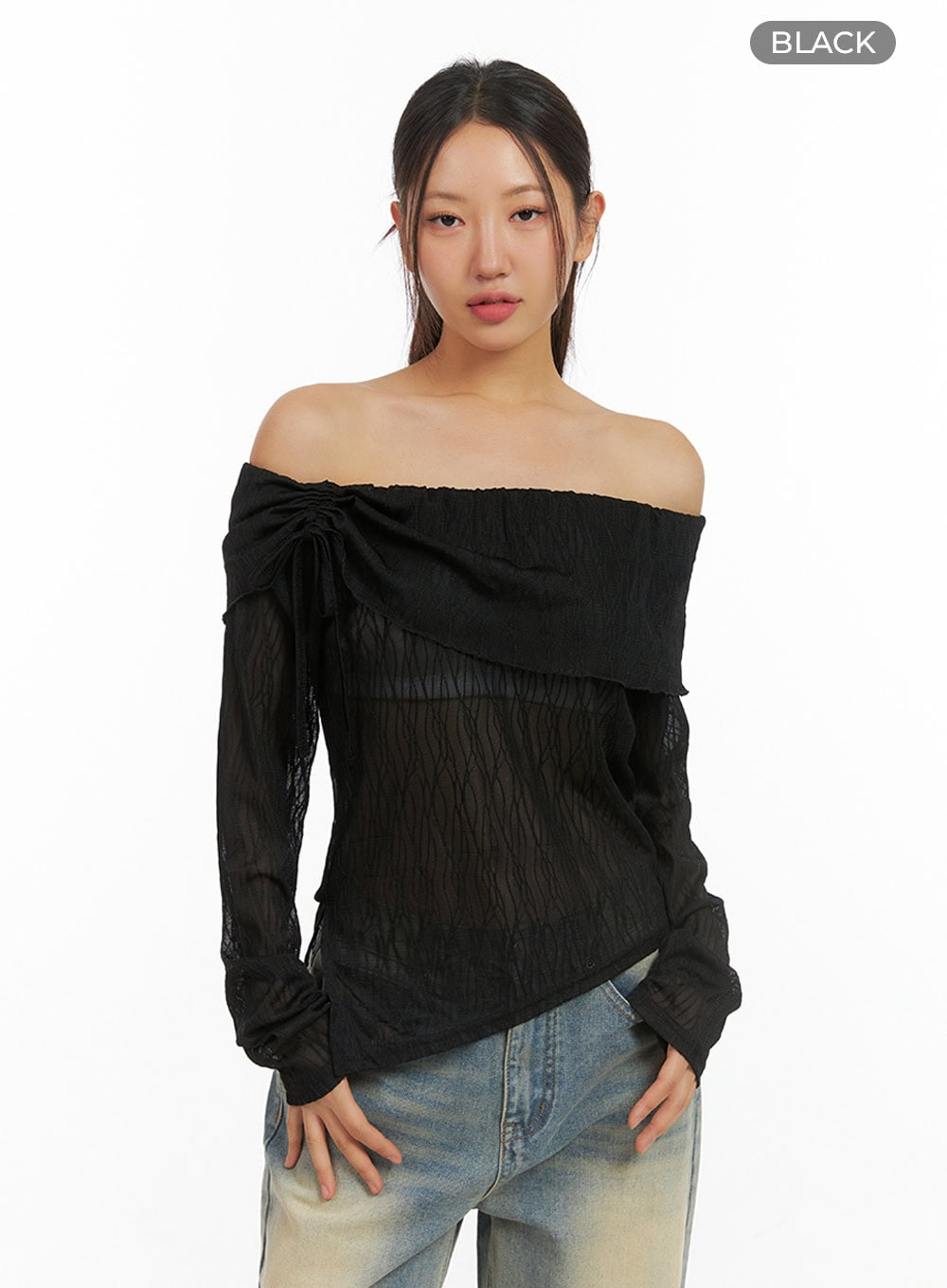 see-through-textured-off-shoulder-top-is402 / Black