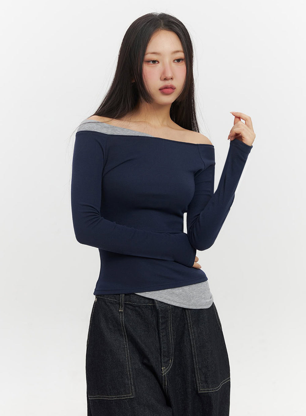 Off-Shoulder Asymmetric Long-Sleeve Top IF510