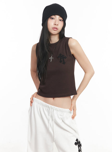 Patched Chic Sleeveless Top IY516