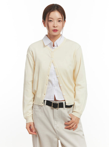 Classic Round Neck Cardigan IM513
