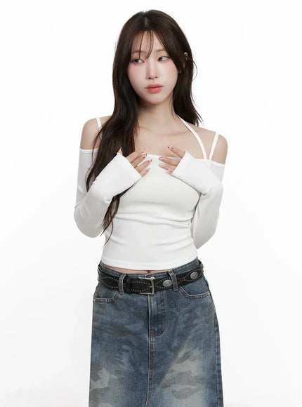 strap-halter-off-shoulder-top-in514 / White