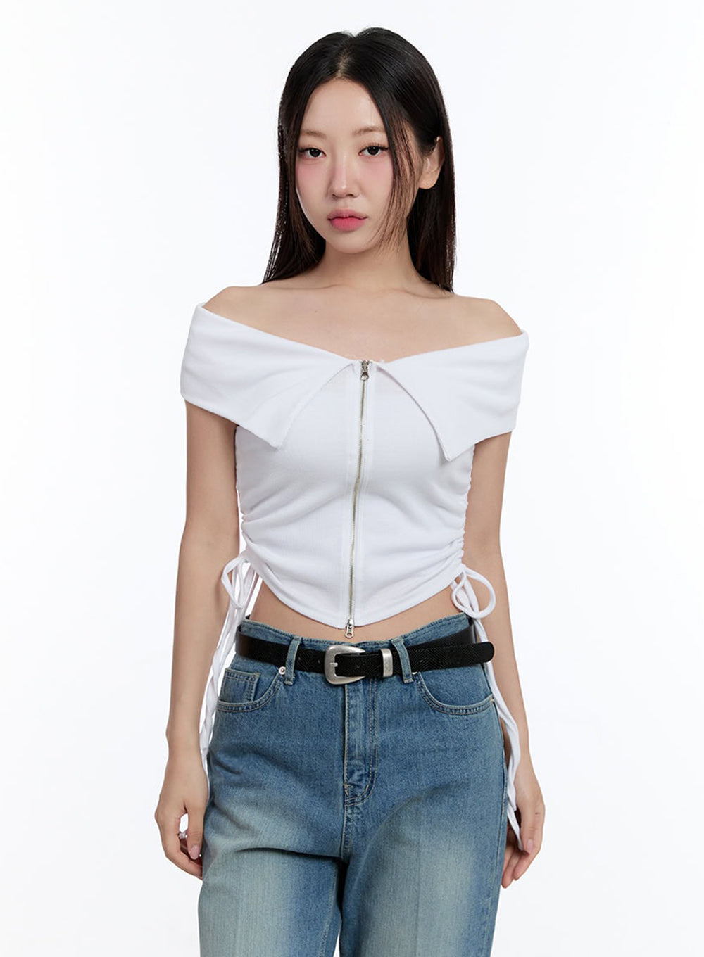shirred-zip-up-off-shoulder-crop-top-iu503 / White