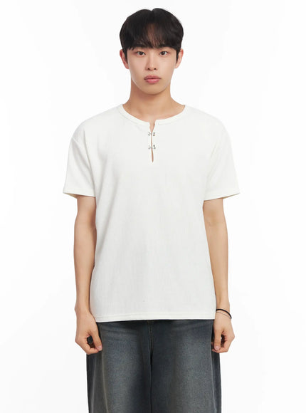 mens-henley-neck-short-sleeve-tee-iu519