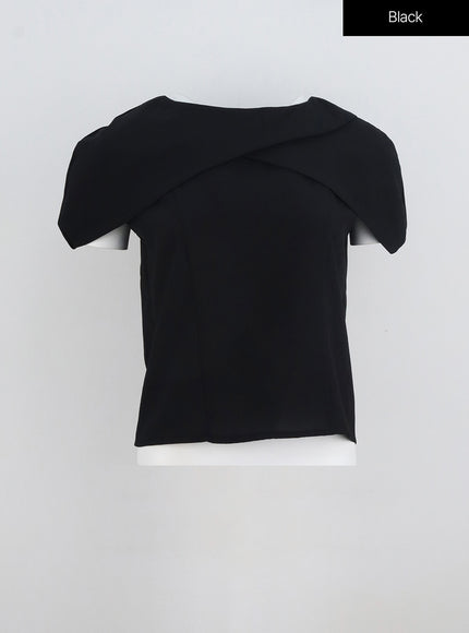 wide-collar-blouse-il326