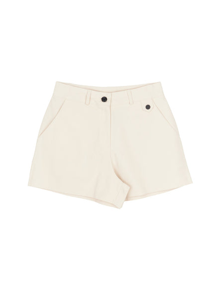 button-detail-cotton-shorts-im524 / Beige