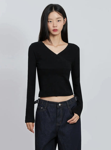casual-v-neck-long-sleeve-top-io530 / Black