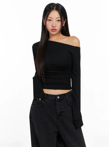 Off-Shoulder Long Sleeve Tee IG528