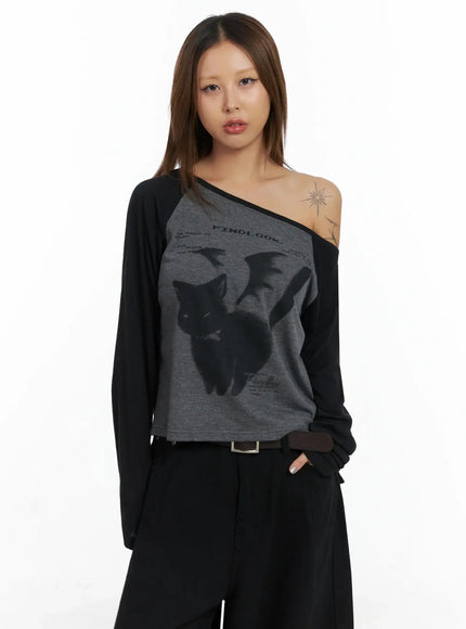 Contrasting Graphic One-Shoulder Top IN528