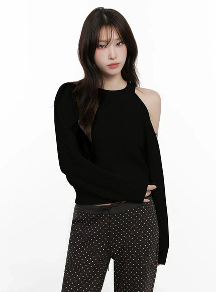 chic-open-shoulder-knit-top-in514 / Black