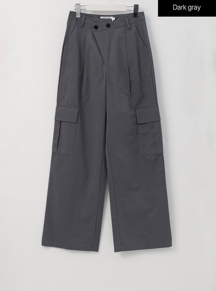 diagonal-waist-cargo-pants-is322 / Dark gray