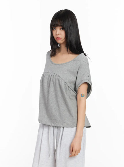 scoop-neck-shirred-tee-ia523 / Gray