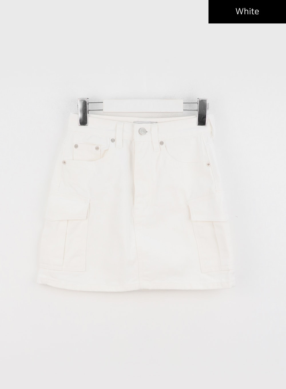utility-pocket-cargo-mini-skirt-io324 / White