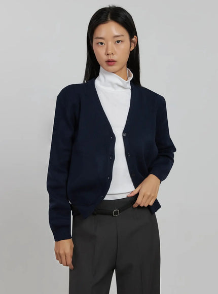 classic-v-neck-cardigan-ij508 / Dark blue