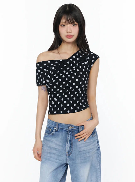 polka-dot-off-shoulder-crop-top-iy525 / Black