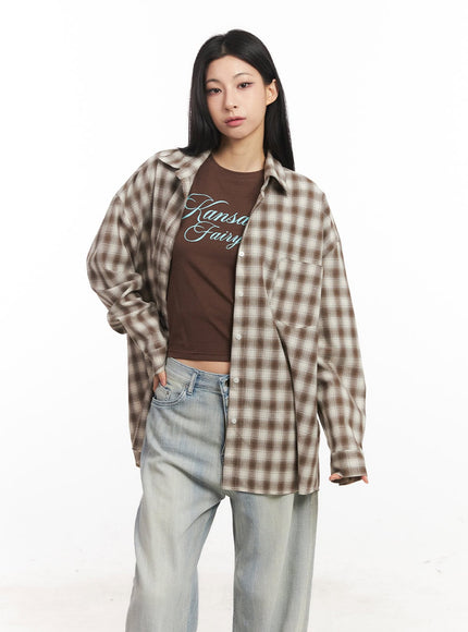 oversized-plaid-print-button-down-shirt-ca514