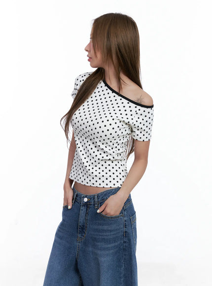 polka-dot-off-shoulder-top-cl510