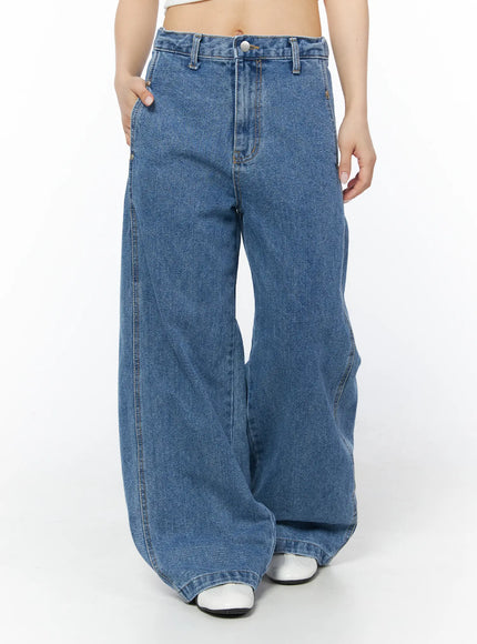 courtney-studded-wide-leg-jeans-cd805