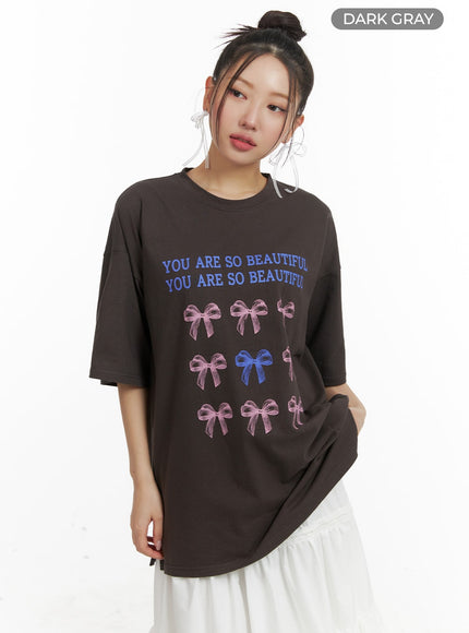 oversized-ribbon-graphic-tee-om429