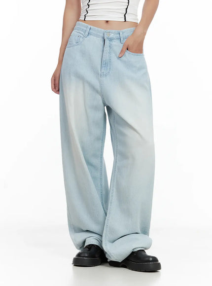 yihyun-light-blue-baggy-jeans-cl508