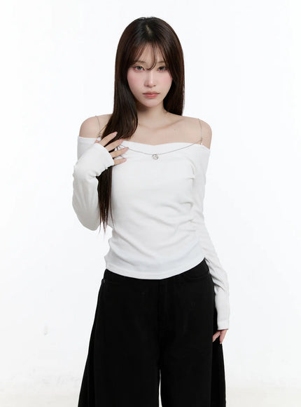 chic-chain-strap-off-shoulder-top-cn525