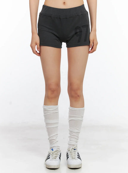 trendy-graphic-print-shorts-cl529