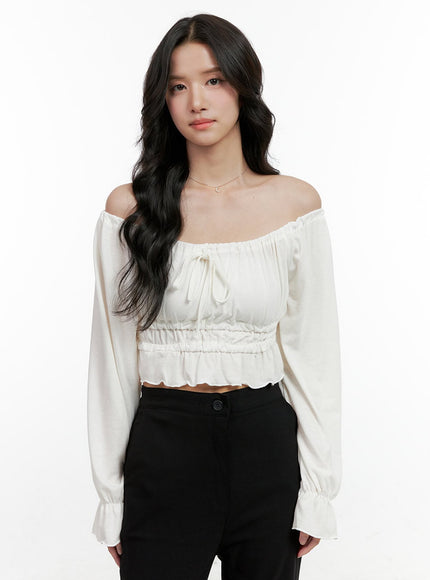 chic-frill-off-shoulder-blouse-on404