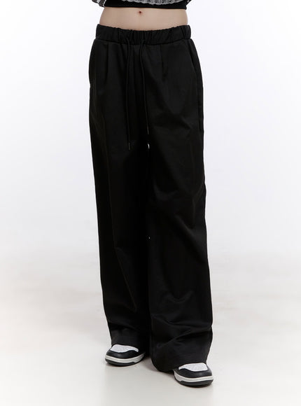 essential-wide-fit-sweatpants-cf511