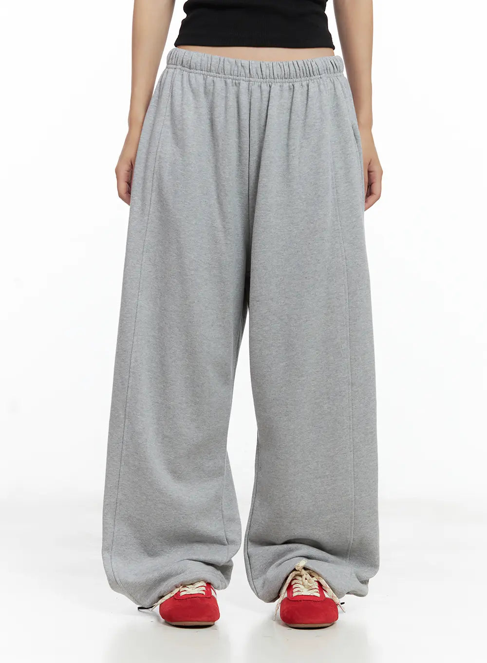 essential-loose-fit-sweatpants-cl508