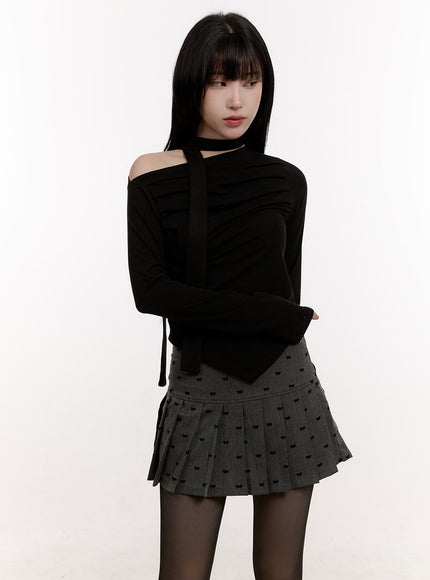 asymmetric-off-shoulder-shirred-crop-top-cj531