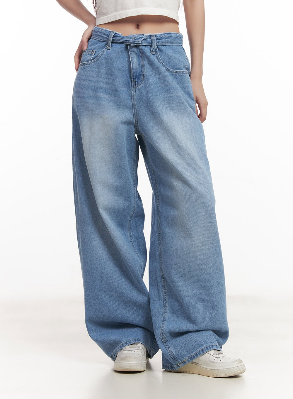 vienna-washed-wide-leg-jeans-cm531
