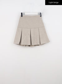 pleated-mini-skirt-cn313 / Light beige