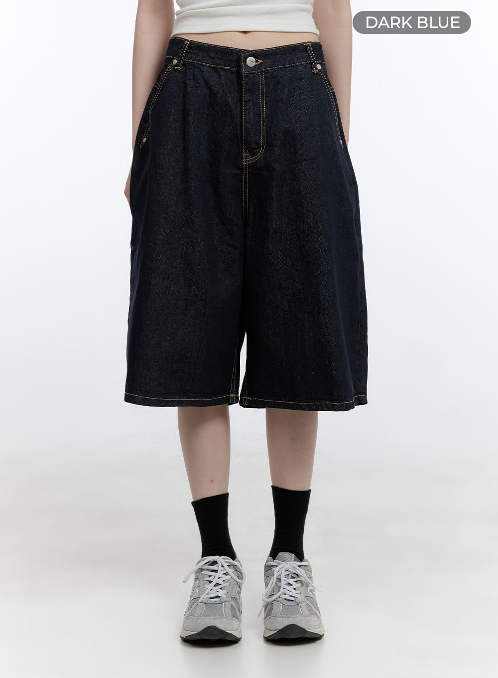 dora-stitched-baggy-jorts-cg413
