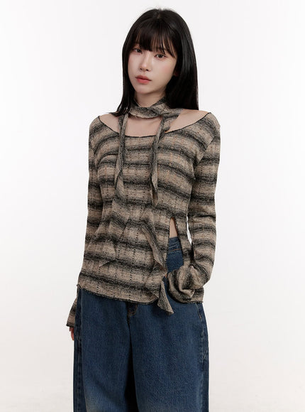 Distressed Striped Sweater with Scarf CJ531